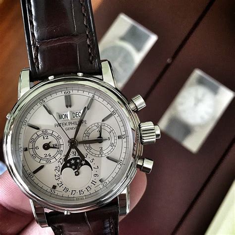 patek 5004 price.